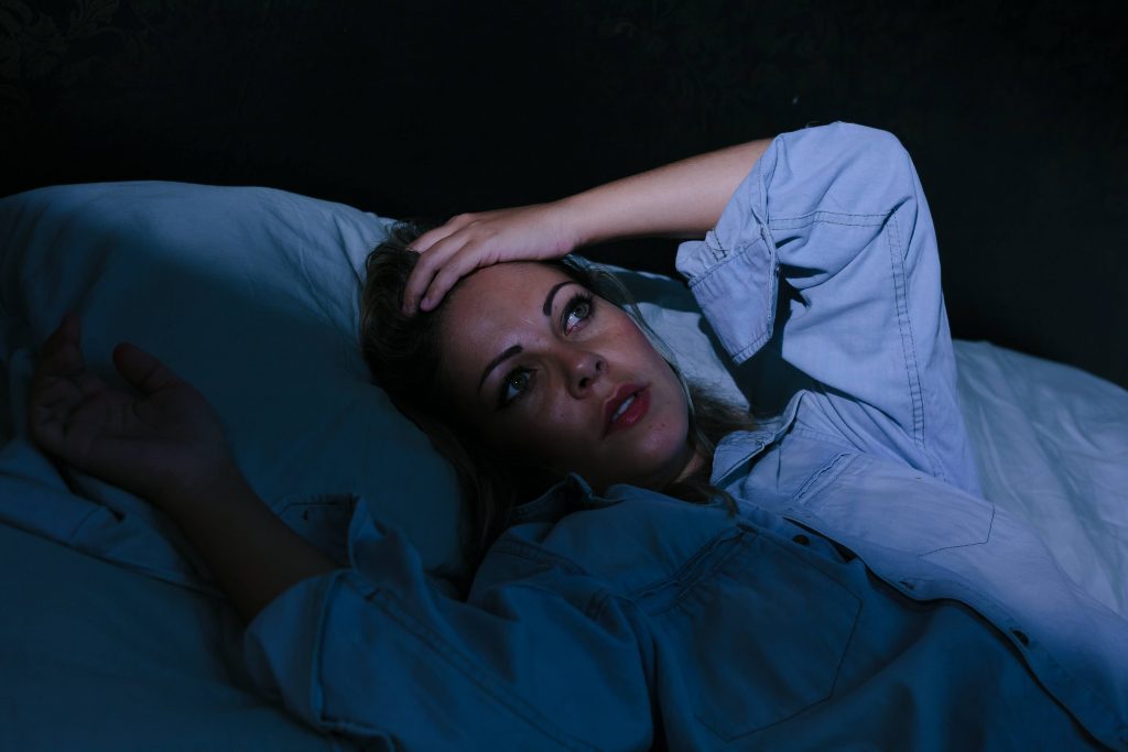 دلایل بیخوابی در زنان
