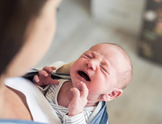 آرام کردن نوزادان کولیکی