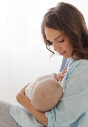 آیا مادران شیرده می توانند پنیر مصرف کنند؟