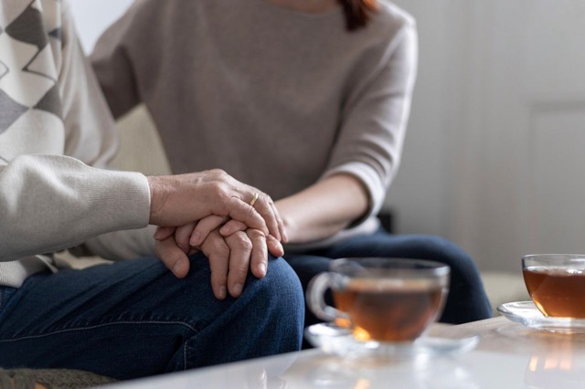 12 Ways to Help a Loved One Grieve