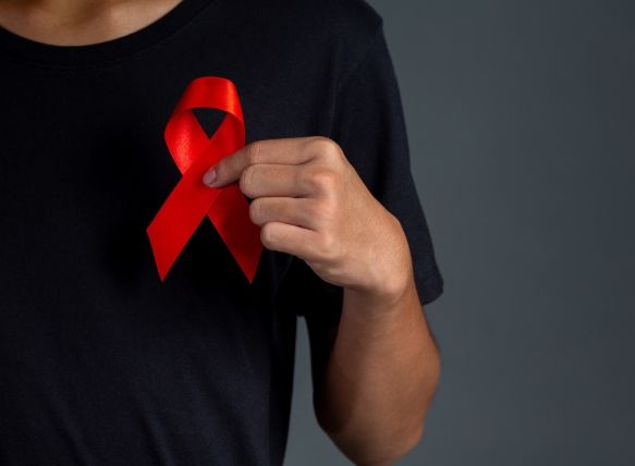 دارو HIV چه تاثیری بر بدن بیمار می گذارد؟