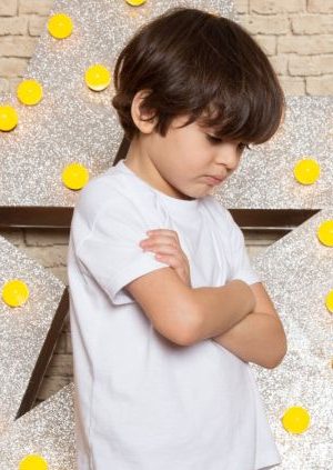 تجربیات سخت دوران کودکی و استعمال مواد مخدر