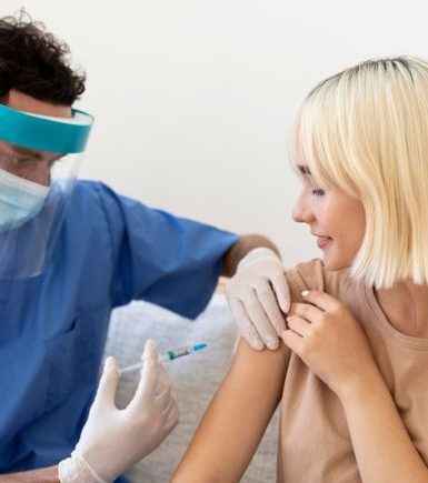 واکسن کووید 19 ارتباطی با ناباروری دارد؟