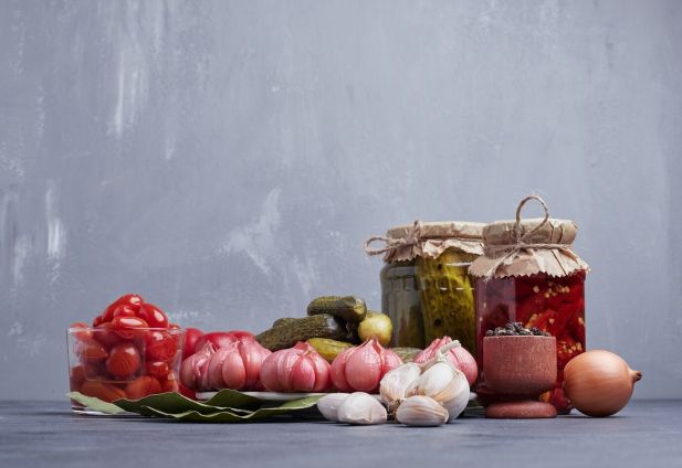 خوراکی های سرشار از میکروب زنده